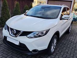 Weiß Gebraucht 2017 Nissan Qashqai N-Connecta SUV | 11.500 € (Guter Preis)