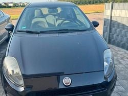 Schwarz Gebraucht 2012 Fiat Punto Pop Kleinwagen | 2.600 € (Fairer Preis)