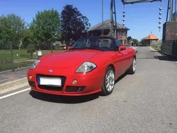 Rot Gebraucht 2004 Fiat Barchetta Cabrio | 8.346 €