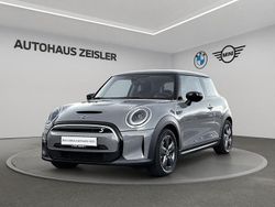 Moonwalk grey Gebraucht 2022 Mini Cooper SE Hatch Kleinwagen | 18.430 € (Fairer Preis)