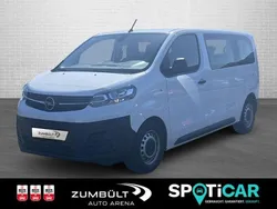 Jade weiss Gebraucht 2023 Opel Vivaro Van | 24.900 €