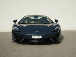 Grau Gebraucht 2018 McLaren 570S Cabrio | 169.900 € (Etwas zu teuer)