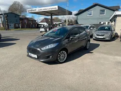 Grau Gebraucht 2016 Ford Fiesta Titanium Kleinwagen | 8.499 € (Fairer Preis)
