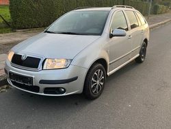 Silber Gebraucht 2007 Skoda Fabia Kombi | 1.200 € (Guter Preis)