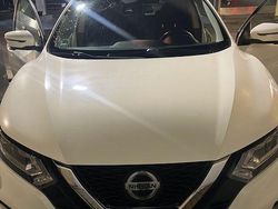 Weiß Gebraucht 2018 Nissan Qashqai +2 SUV | 14.000 €