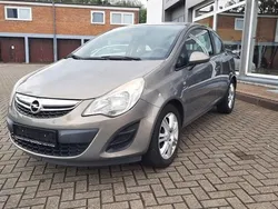 Braun Gebraucht 2013 Opel Corsa Active Kleinwagen | 6.790 € (Teuer)