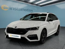 Weiß Gebraucht 2023 Skoda Octavia RS Kombi | 28.199 € (Guter Preis)