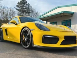 Gelb Gebraucht 2015 Porsche Cayman GT4 Coupé | 104.981 €