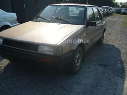 Weiß Gebraucht 1987 Toyota Corolla Limousine | 999 €