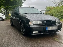 Schwarz Gebraucht 1999 BMW 328 M Sport Kombi | 5.000 € (Guter Preis)
