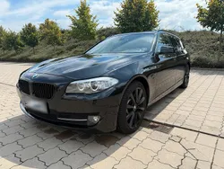 Schwarz Gebraucht 2013 BMW 530 Sport Line Kombi | 20.500 €