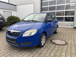 Blau Gebraucht 2009 Skoda Fabia Classic Kleinwagen | 1.690 € (Guter Preis)