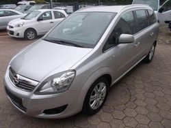 Argonsilber/sovereign/switchbl Gebraucht 2010 Opel Zafira Innovation Van / Kleinbus | 4.990 € (Etwas zu teuer)
