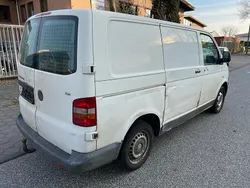 Weiß Gebraucht 2005 VW T5 Van | 1.699 €