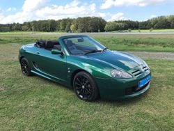 Grün Gebraucht 2002 MG TF Cabrio | 7.400 €
