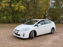 Weiß Gebraucht 2009 Toyota Prius Limousine | 6.000 € (Fairer Preis)