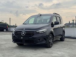 Schwarz Gebraucht 2024 Mercedes EQT200 Van / Kleinbus | 23.490 € (Guter Preis)