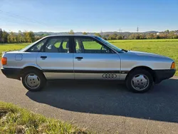 Beige Gebraucht 1987 Audi 80 Limousine | 3.199 €
