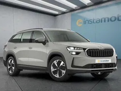 Grau Neu 2025 Skoda Kodiaq SUV | 46.149 € (Guter Preis)