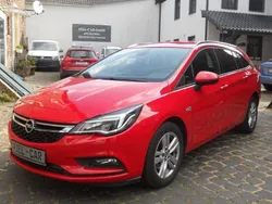 Rot Gebraucht 2017 Opel Astra Innovation Kombi | 6.499 € (Superpreis)