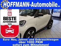 Weiß Gebraucht 2024 Smart ForTwo Coupé Exclusive Kleinwagen | 15.800 € (Etwas zu teuer)