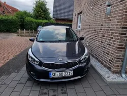 Gebraucht 2013 Kia Ceed Attract Limousine | 5.800 € (Fairer Preis)