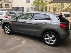 Grau Gebraucht 2018 Mercedes GLA200 Urban SUV | 19.900 € (Fairer Preis)