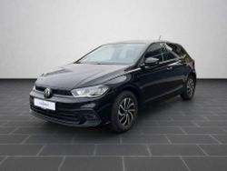 Deep black perleffekt (metallic) Gebraucht 2025 VW Polo Life Limousine | 20.900 € (Guter Preis)