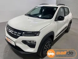 Weiß Gebraucht 2022 Dacia Spring Essentiel Kleinwagen | 10.950 € (Guter Preis)