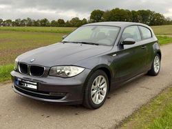 Grau Gebraucht 2008 BMW 118 Kleinwagen | 4.800 € (Fairer Preis)
