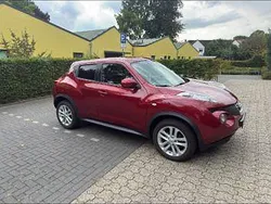 Rot Gebraucht 2011 Nissan Juke Tekna SUV | 7.100 € (Fairer Preis)