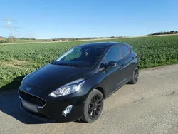 Schwarz Gebraucht 2017 Ford Fiesta Cool & Connect Kleinwagen | 9.990 € (Fairer Preis)