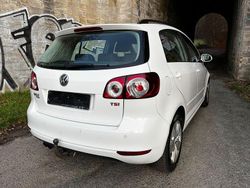 Weiß Gebraucht 2009 VW Golf Plus Cross Comfortline Van / Kleinbus | 2.999 € (Guter Preis)