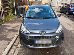 Grau Gebraucht 2019 Hyundai i10 Kleinwagen | 5.999 € (Superpreis)