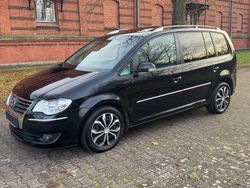 Schwarz Gebraucht 2008 VW Touran Highline Van | 2.990 € (Superpreis)