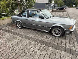 Silber Gebraucht 1982 BMW 320 Cabriolet Cabrio | 12.300 €