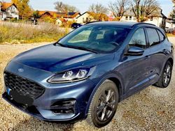 Blau Gebraucht 2021 Ford Kuga ST-Line X SUV | 21.999 € (Etwas zu teuer)