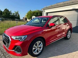 Rot Gebraucht 2023 Audi Q3 S-Line SUV | 40.000 € (Guter Preis)