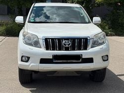 Weiß Gebraucht 2011 Toyota Land Cruiser Life SUV | 24.500 € (Fairer Preis)