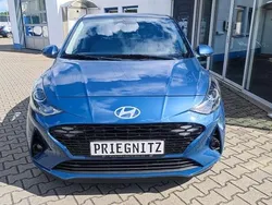 Vibrant blue Gebraucht 2025 Hyundai i10 Premium Kleinwagen | 19.490 € (Teuer)