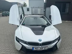 Weiß Gebraucht 2016 BMW i8 Coupé | 56.900 € (Etwas zu teuer)