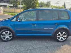 Blau Gebraucht 2007 VW Touran Cross Van / Kleinbus | 3.500 € (Fairer Preis)
