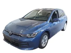 Blau Gebraucht 2024 VW Golf VIII Life Limousine | 27.730 € (Fairer Preis)
