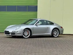 Arktissilbermetallic Gebraucht 2006 Porsche 911 Carrera 4S Coupé | 41.911 € (Superpreis)