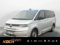 Silber Gebraucht 2024 VW Multivan Basis Van / Kleinbus | 50.879 € (Superpreis)