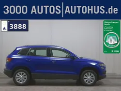 Blau Gebraucht 2020 Skoda Karoq Active SUV | 14.380 €