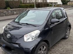 Schwarz Gebraucht 2009 Toyota iQ Kleinwagen | 3.199 € (Guter Preis)