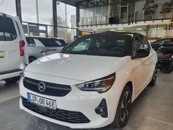 Weiß Gebraucht 2023 Opel Corsa-e Kleinwagen | 25.950 €