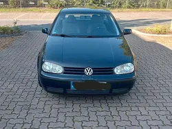 Blau Gebraucht 1998 VW Golf IV Kleinwagen | 550 € (Guter Preis)