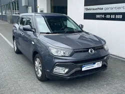 Grau Gebraucht 2016 Ssangyong XLV Quartz SUV | 7.680 € (Superpreis)